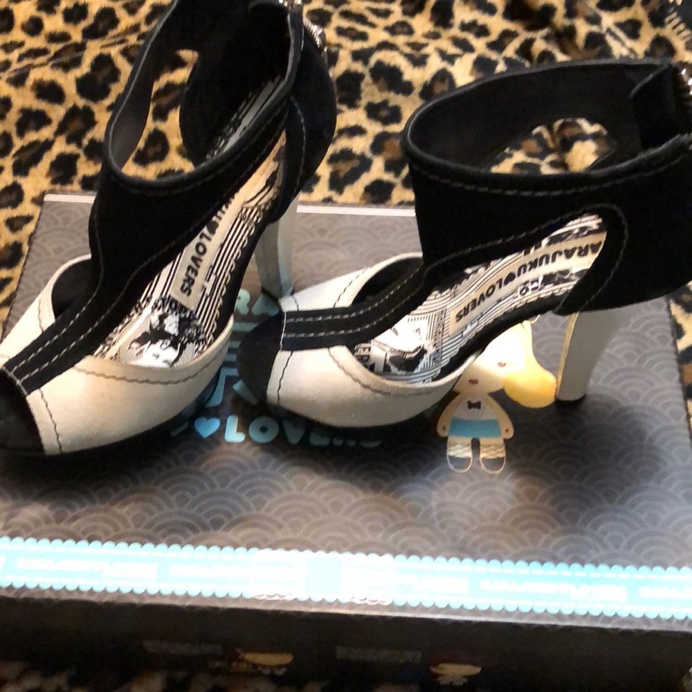 Super cute Harajuku heels